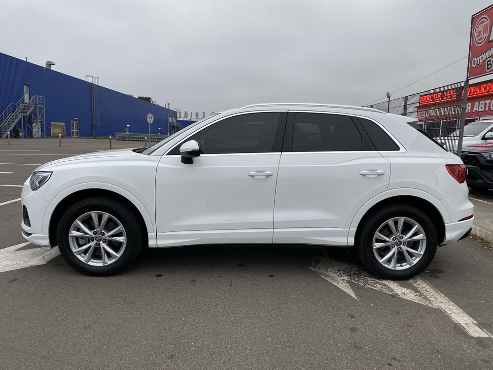 Audi (1570) Q3 (ВНЕСОК від 30%) Авторинок МЕТРО Кривий Ріг