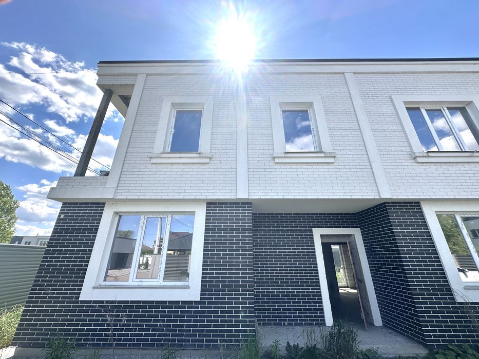 ПРОДАЖ. Таунхаус, КМ Балатон. Оболонь