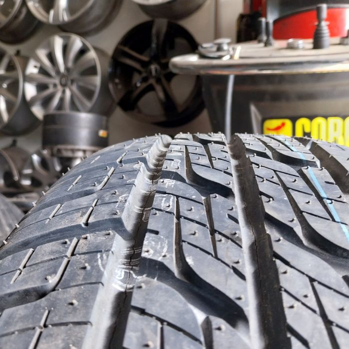 Opona Letnia Pirelli 235/65R17 104V