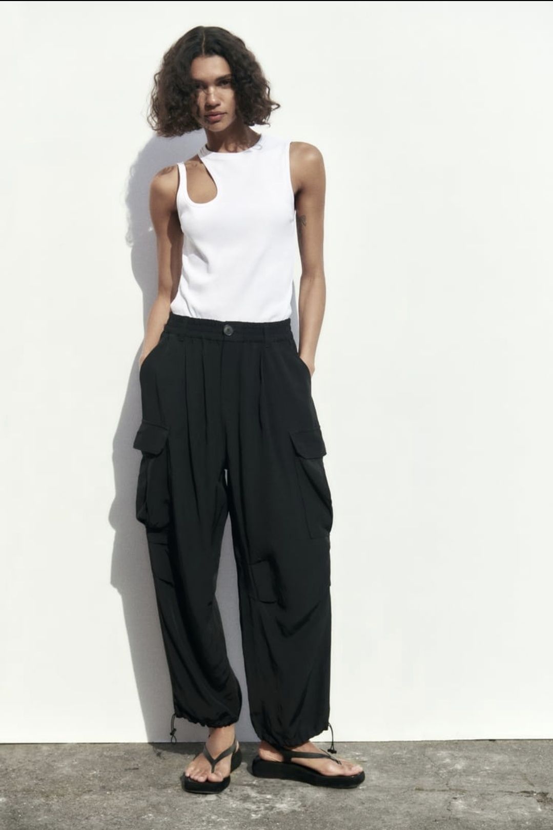 Zara трендові брюки, штани-карго  зі змішаної лляної тканини. Круті.