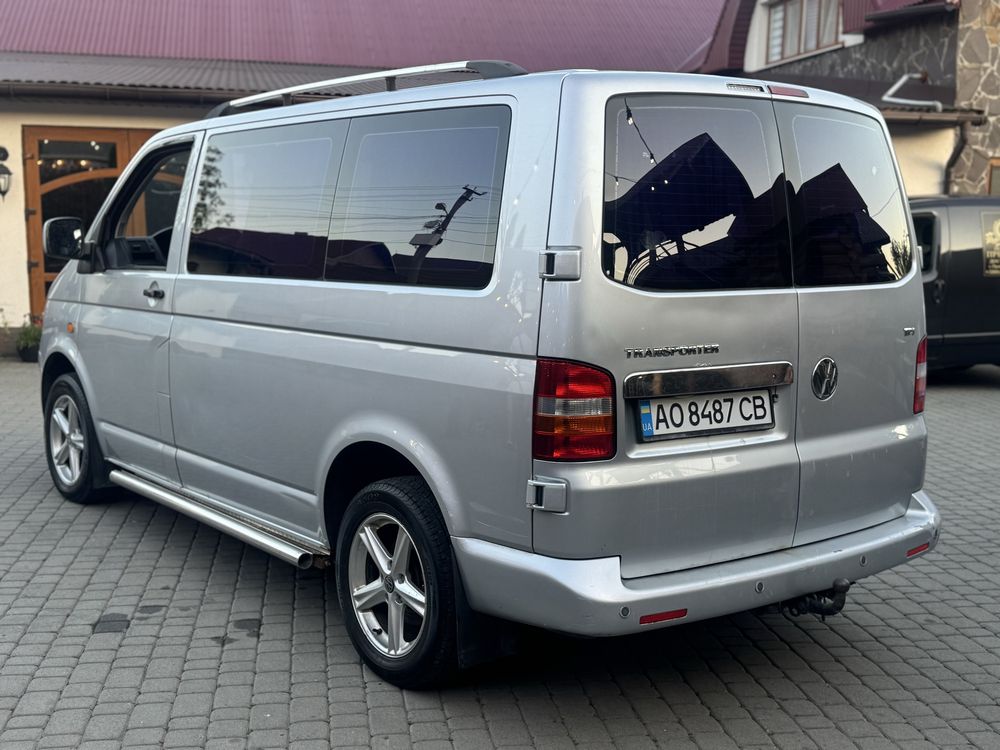 Volkswagen T5 transporter пасажир