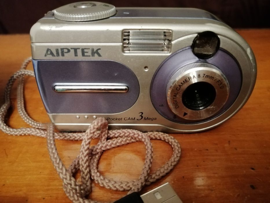 Máquina fotográfica digital Aiptek 3 Mega