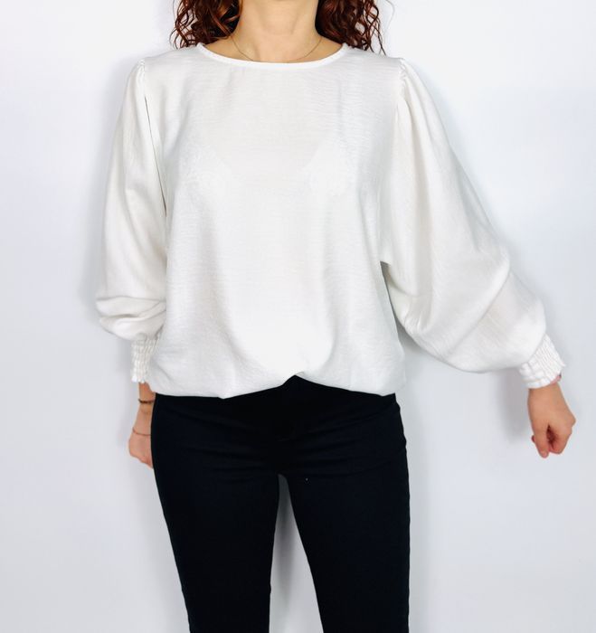 Elegancka biała bluzka z długim rękawem S 36 Floyd