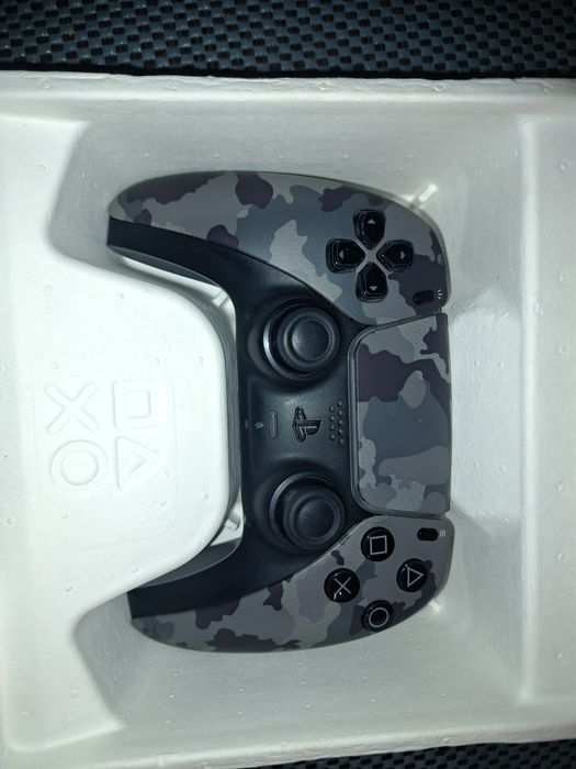 Pad do ps5 jak nowy