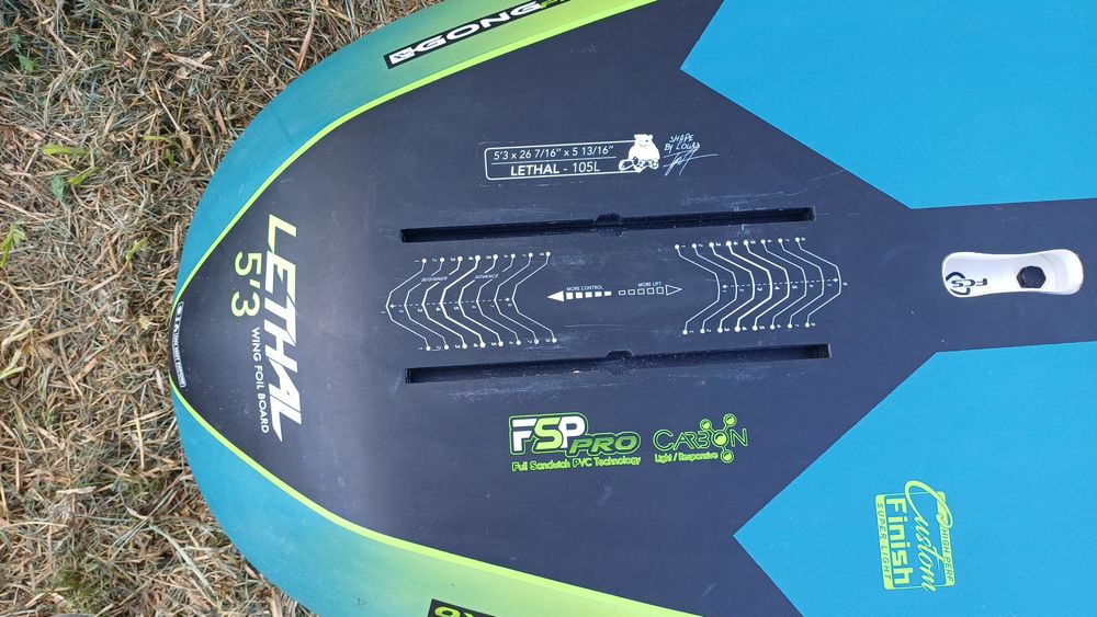 Prancha wing foil 105 litros