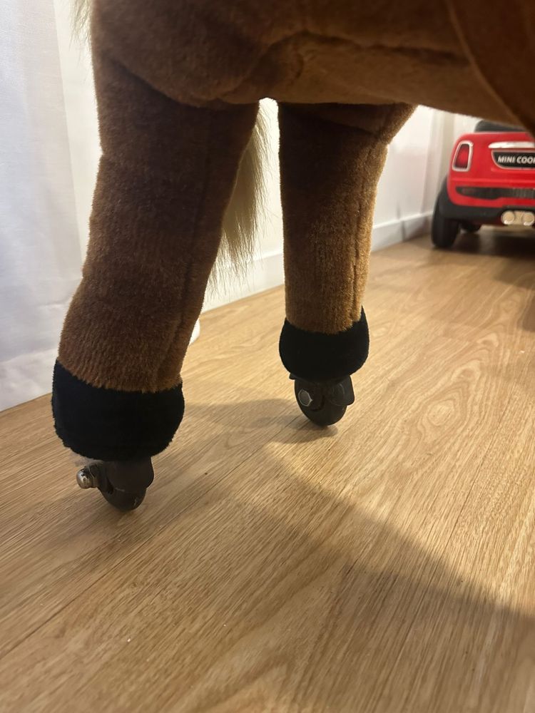 Cavalo de andar c/ som