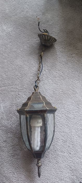 Stara lampa dekoracyjna latarenka