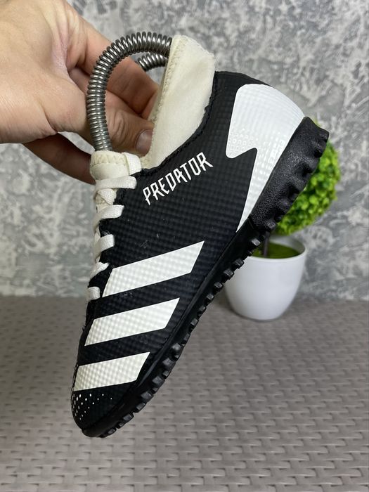 Adidas Predator сороконожки копы бутсы 31 размер детские футбольные
