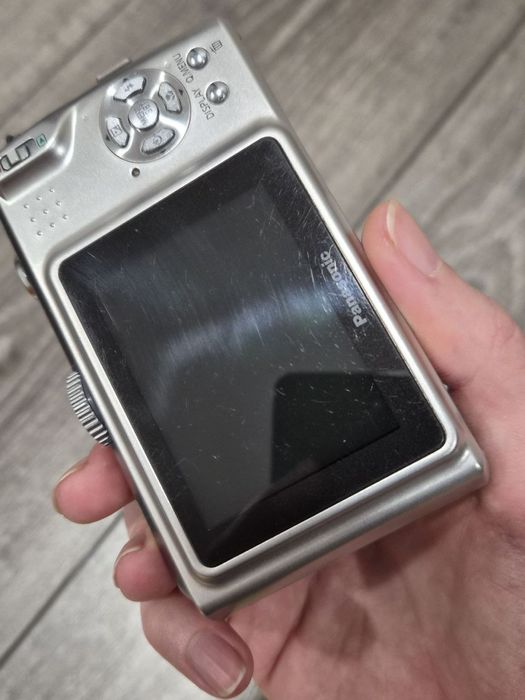 Panasonic Lumix DMC-TZ4 вінтажна мильниця.