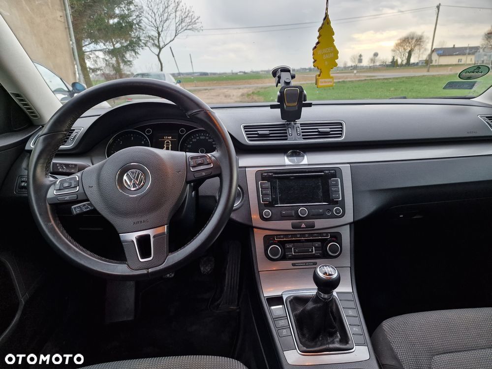 Volkswagen Passat B7 2.0tdi 2 komplety kół, nawigacja, bluetooth,klima