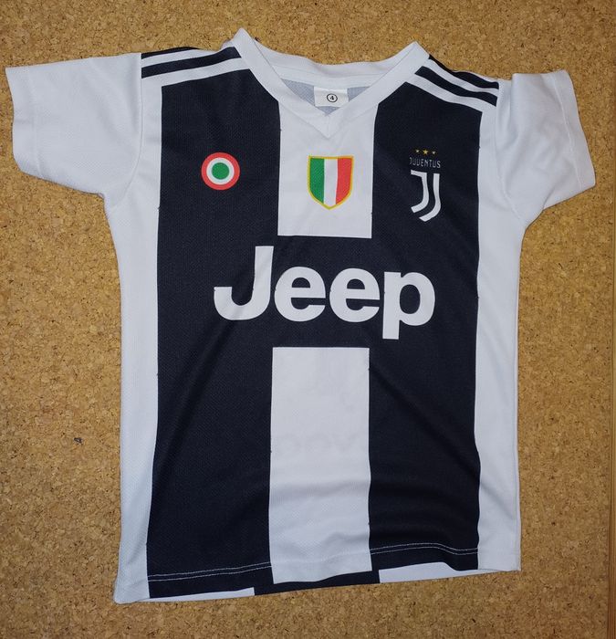 T-shirt Juventus/ Ronaldo 7/ Cygames, 4 anos. Camisola.