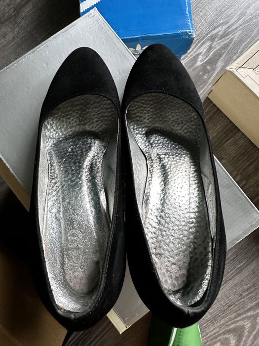 Szpilki roz. 38 zamsz