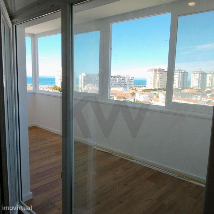 ️ Apartamento T2 com VISTA MAR - Totalmente renovado