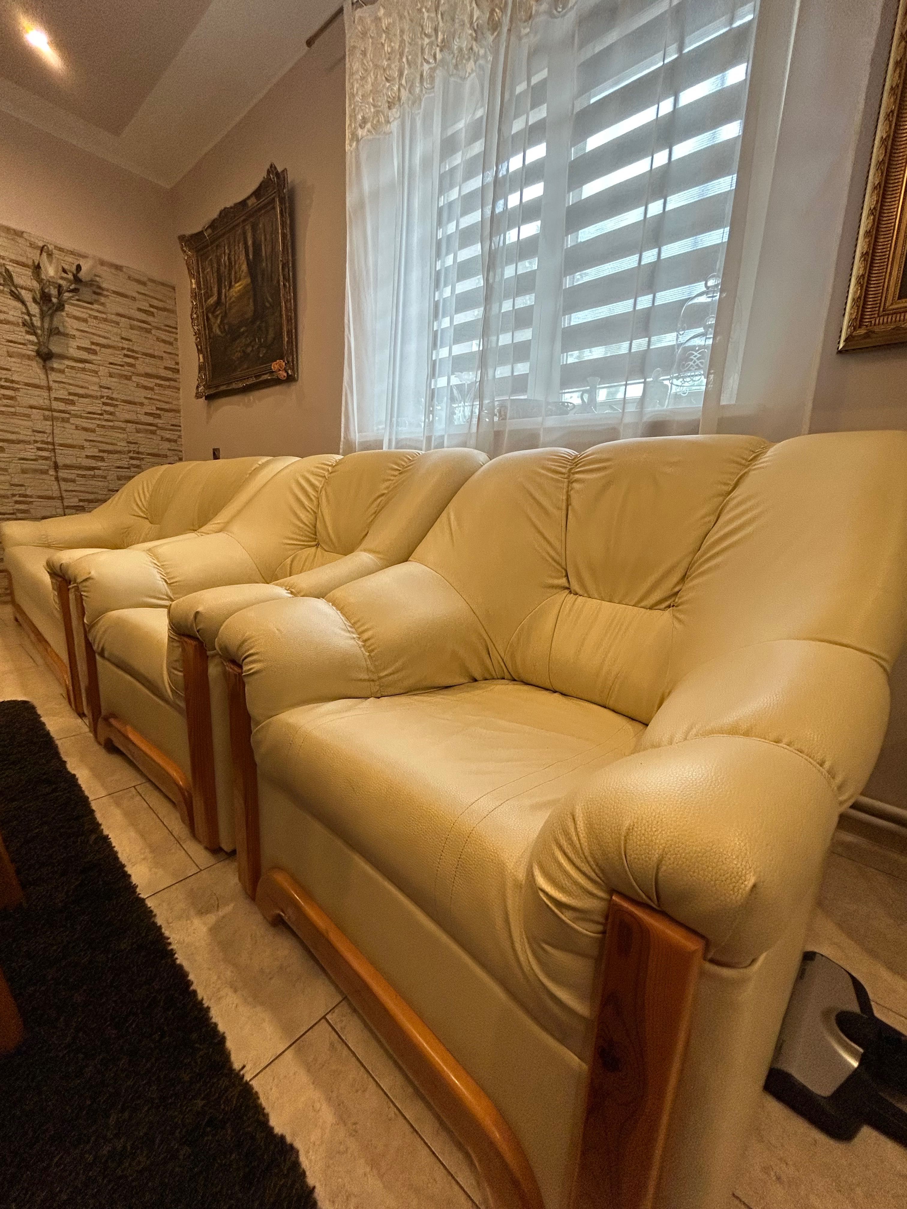 Komplet wypoczynkowy: sofa + 2 fotele, skaj, ecru, bardzo dobry stan!