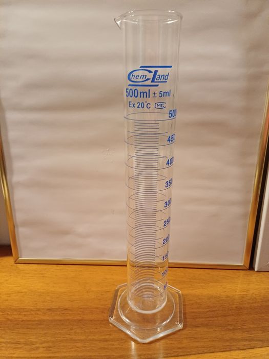 Cylinder miarowy menzurka Chemland