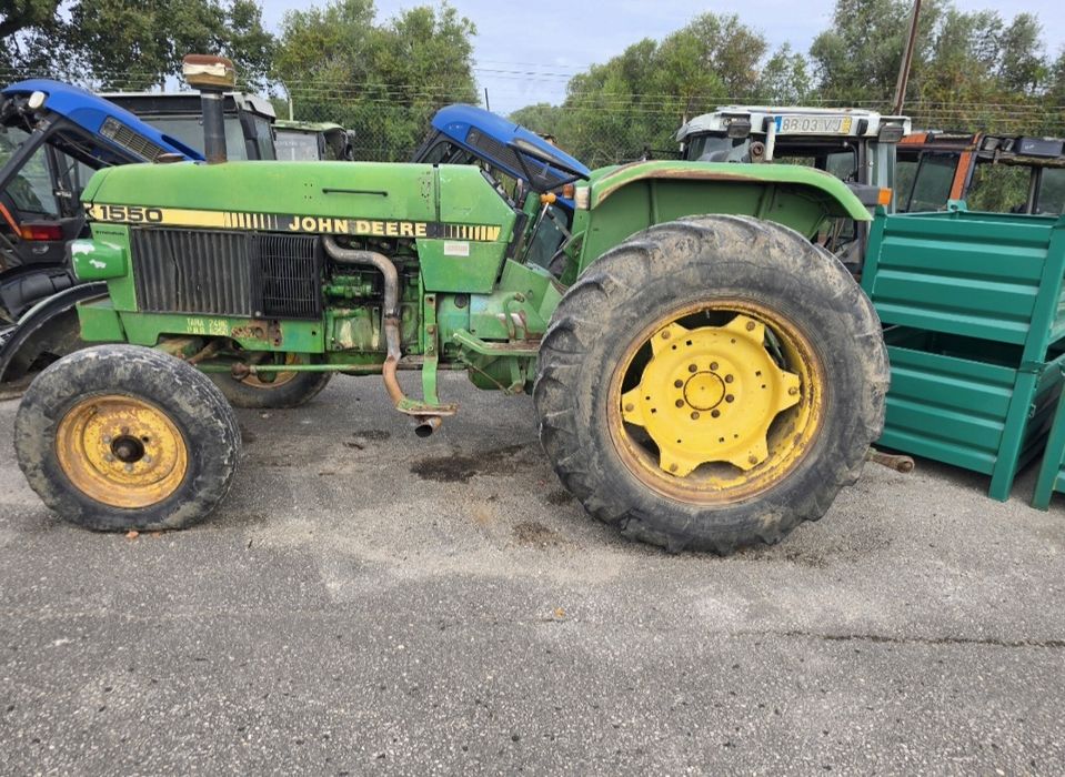 Trator John Deere 1550 para peças