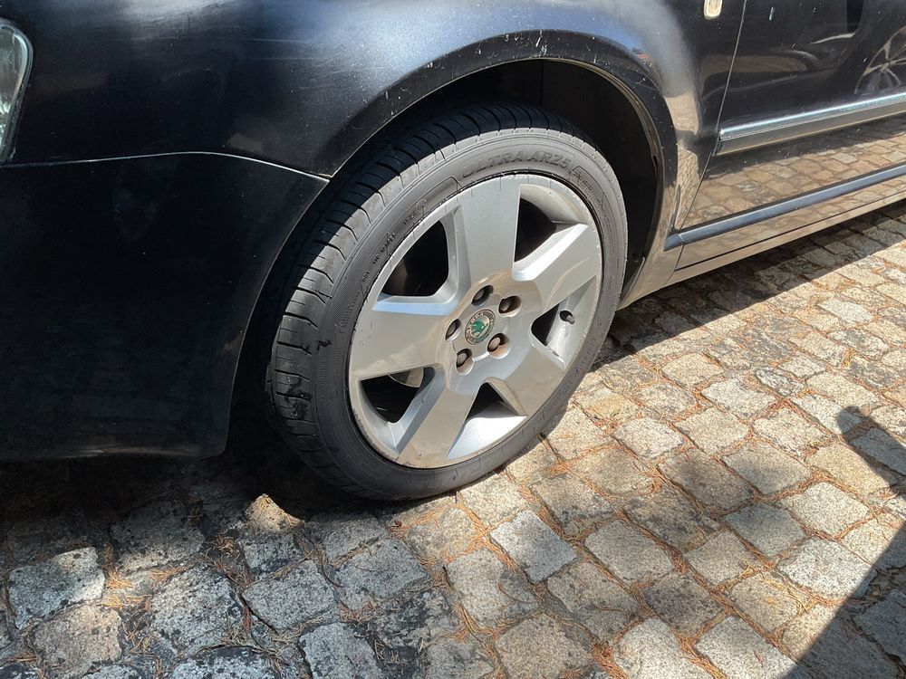 Skoda Superb elegance 1900, com todos os extras com 278.000 km