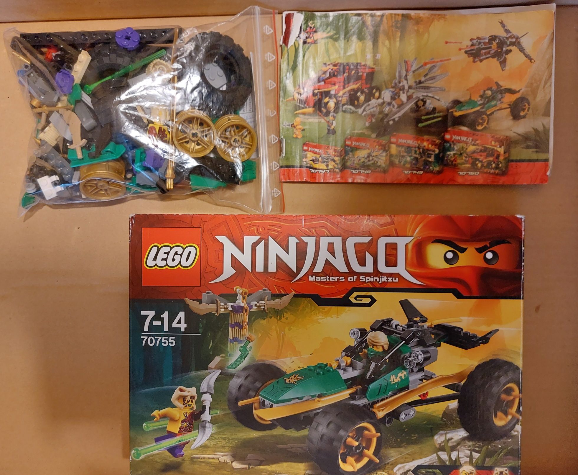 70755 Lego Ninjago Ścigacz Lloyda