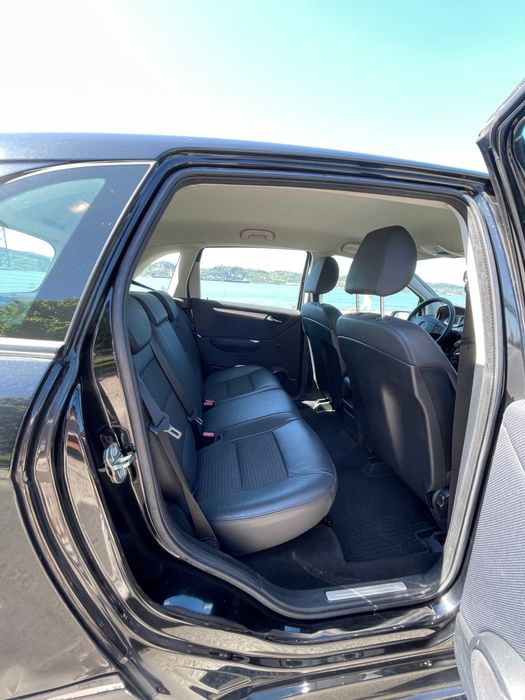 Mercedes-Benz B 180 CDi automático