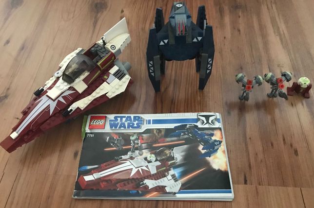 LEGO 7751 Star Wars Ahsoka's Starfighter and Vulture Droid