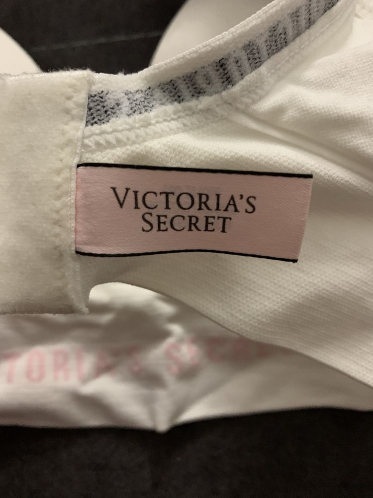 Бюстгалтер Victoria’s secret