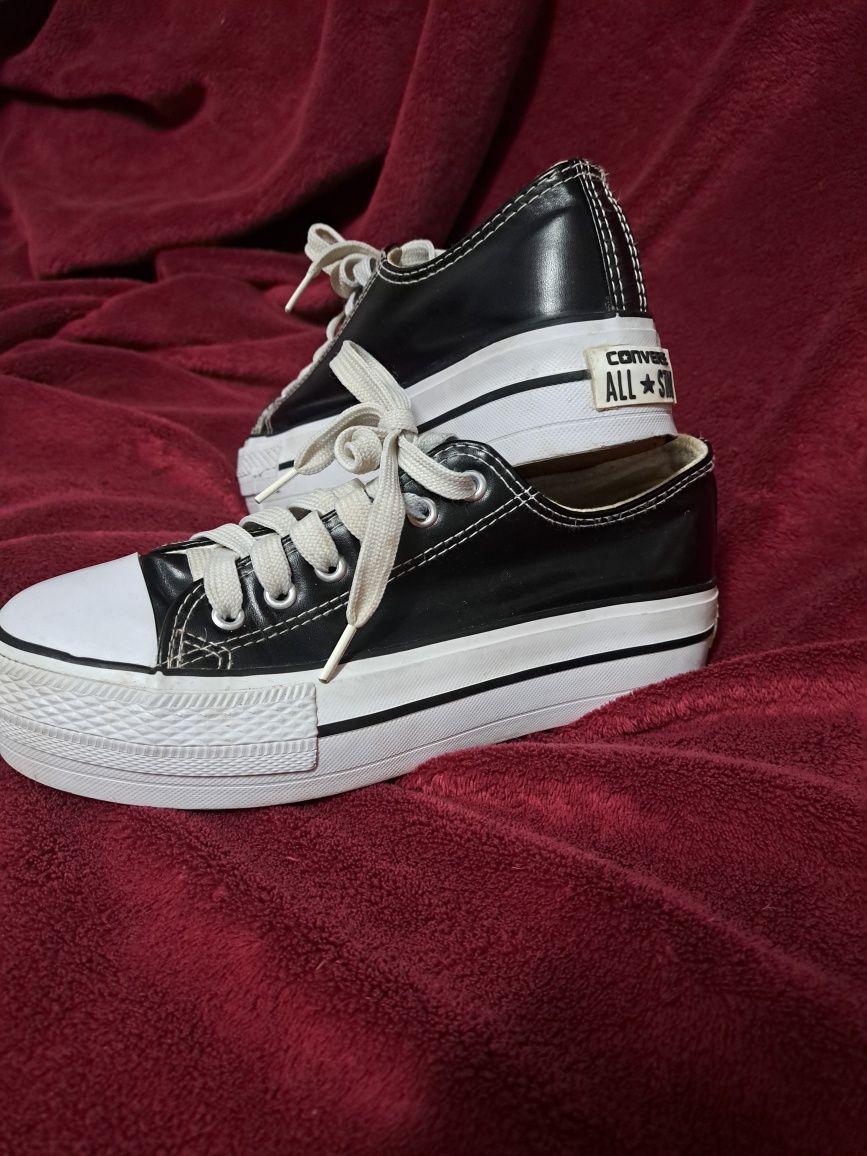 All star pretas com plataforma