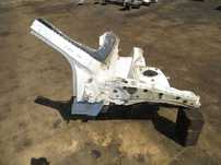 MERCEDES W176 PODŁUZNICA ĆWIARTKA PRAWA 650 12-