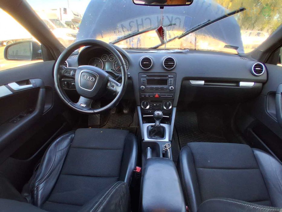 Audi A3 8P 2.0TDI 170KM S-line 5 Drzwi Alufelgi po Kolizji