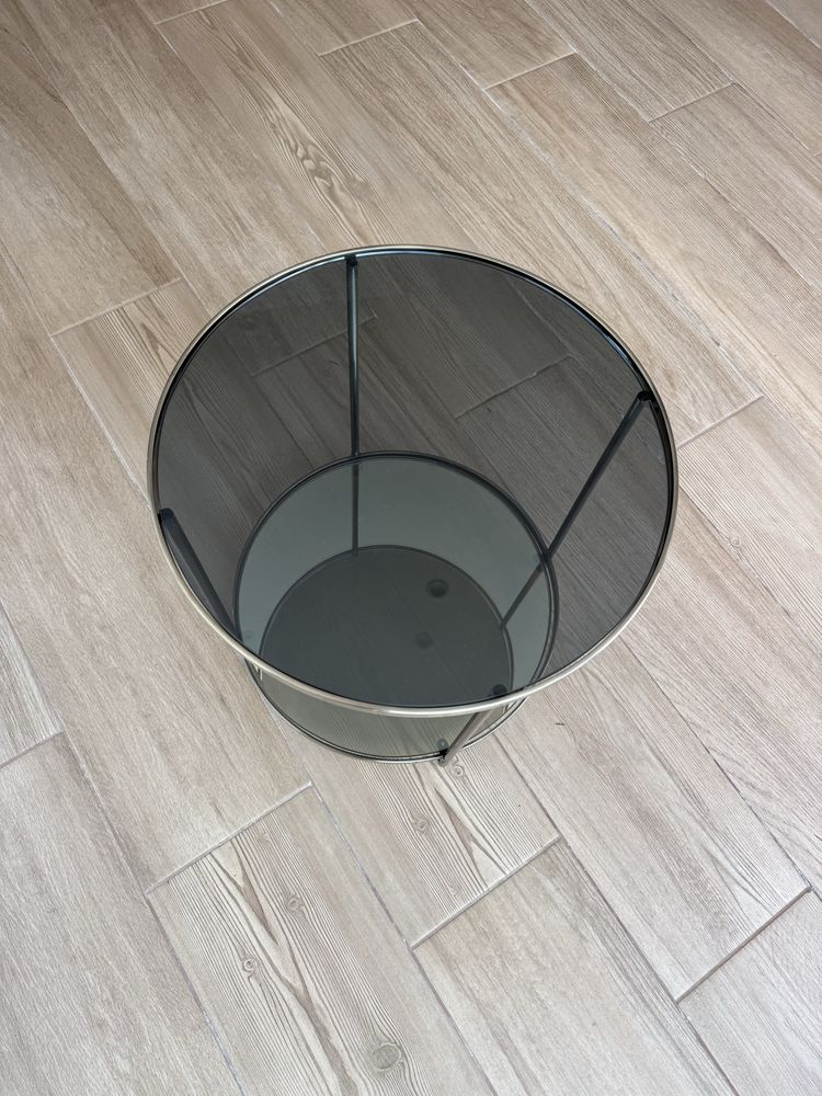 Mesa de apoio em vidro