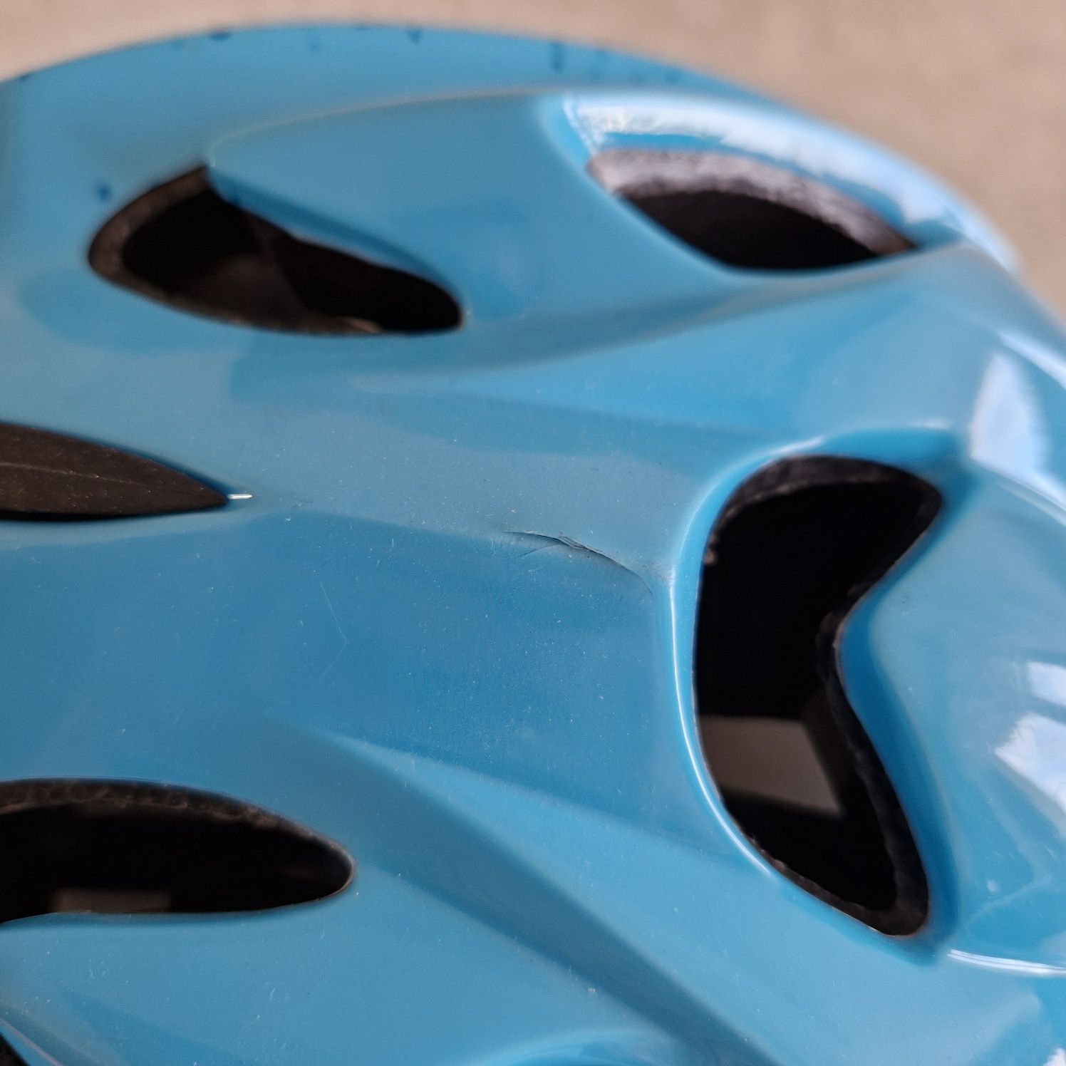 Kask rowerowy dzieciecy roz 52 - 56 meteor