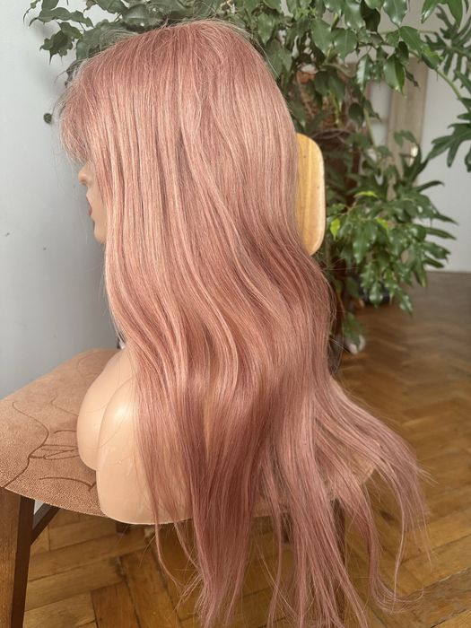 Bardzo dluga peruka pink jasny roz 100% wlosy naturalne