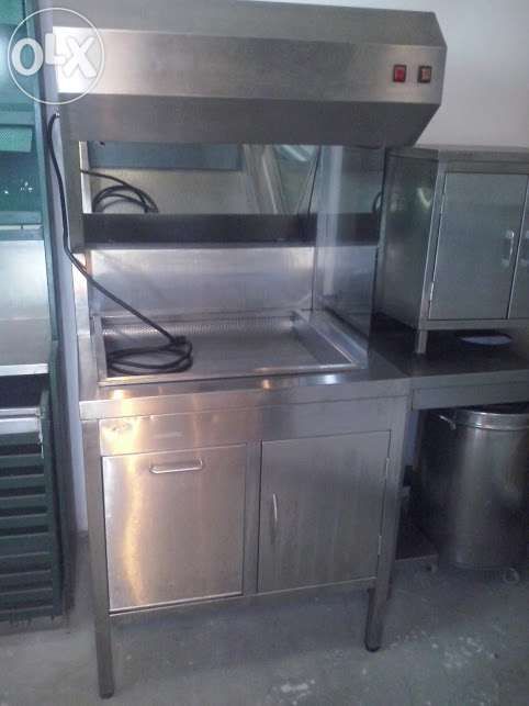 Móvel inox p/ escorrer e manter batata frita quente 850x850x1800 mm