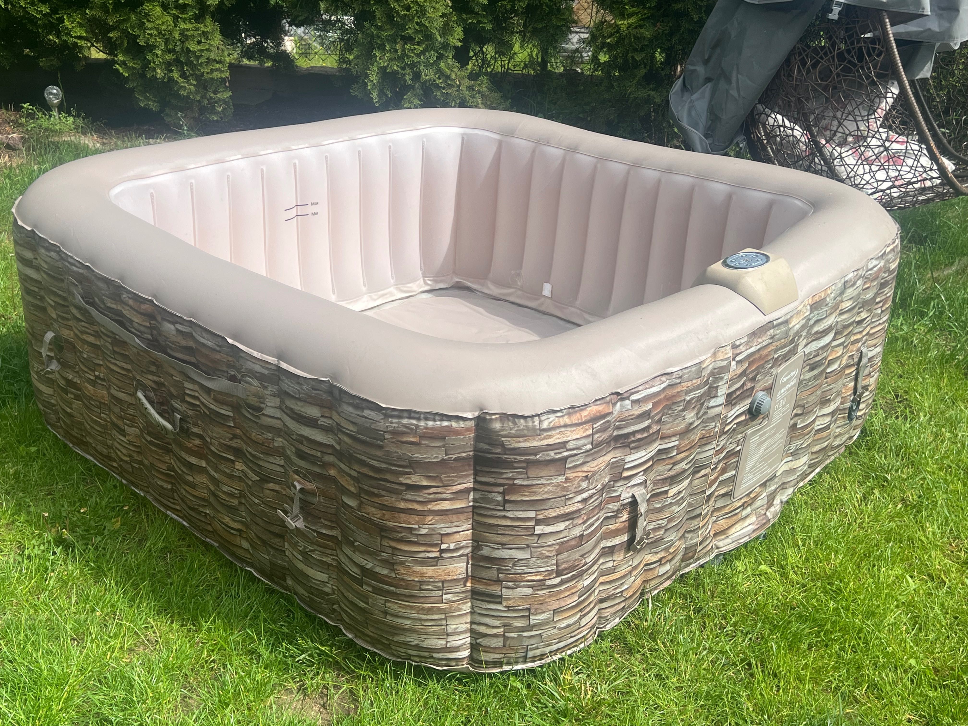 CleverSpa Sorrento jacuzzi basen dla 4-6 osób