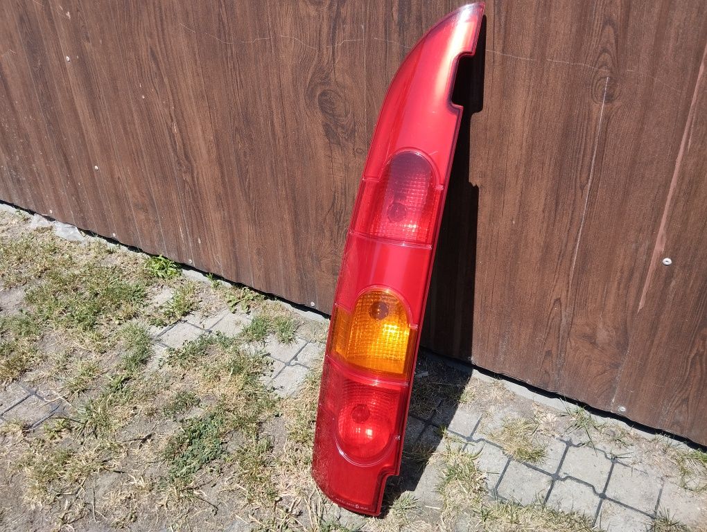 Lampa Renault Kangoo II lewy tył Valeo oryginał