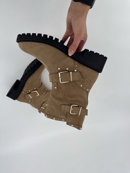 Botki kozaki na jesień zimę brązowe bezowe ze złota klamra 37 nowe