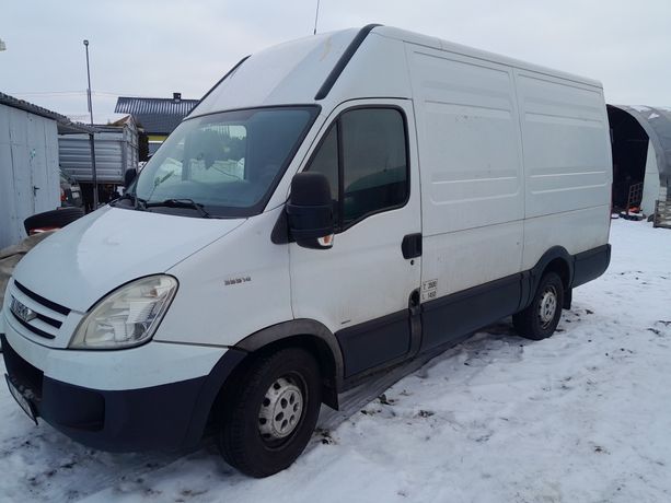 Iveco Daily 35s14 L3H3