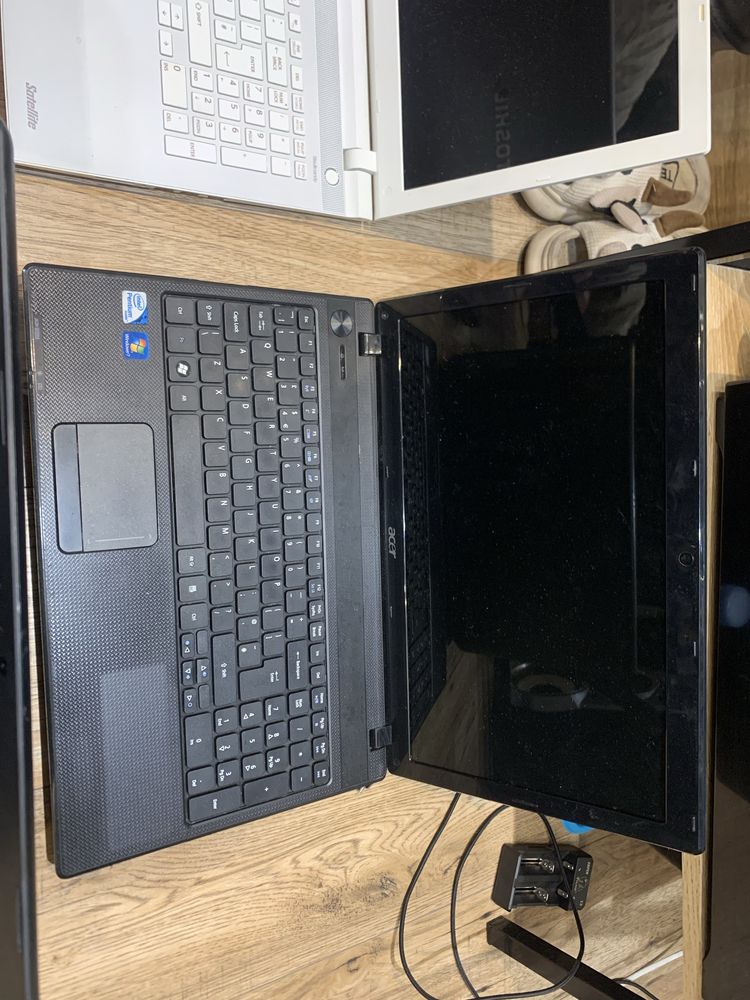 Laptopy do użytkowania/na części
