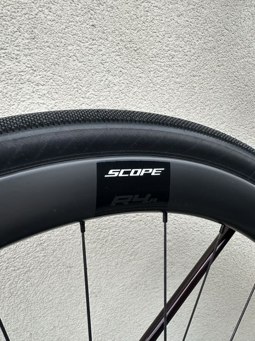 Karbonowe koła Scope R4.A (XDR) stożek 45 carbon szosa gravel