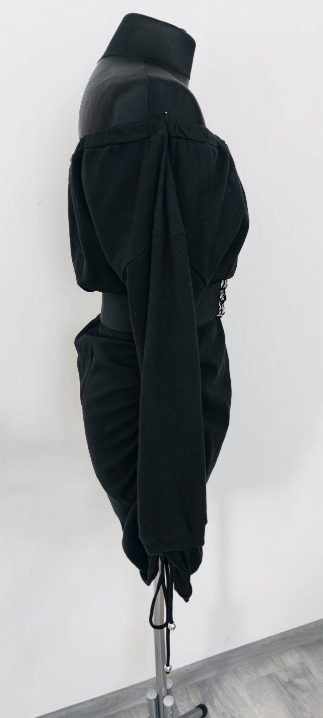 Nowa czarna dresową sukienka rozmiar 42