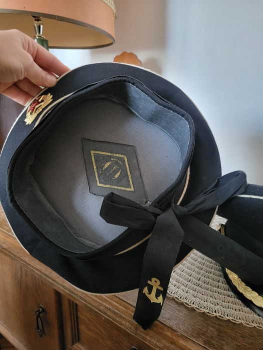 Dwie czapki marynarki wojennej ZSRR