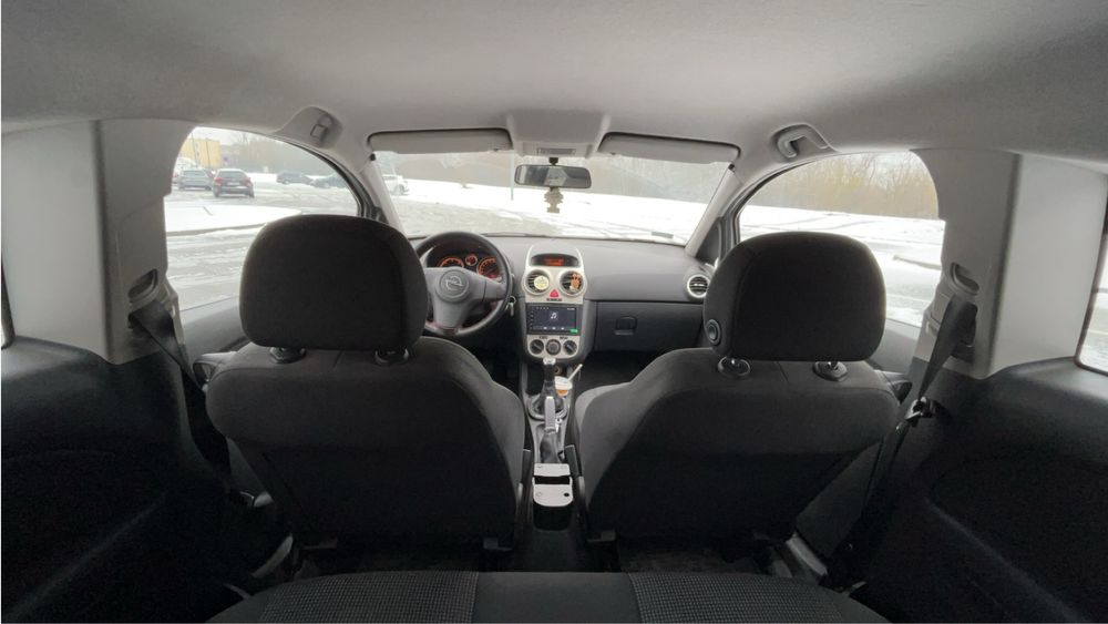Opel corsa d 2008r