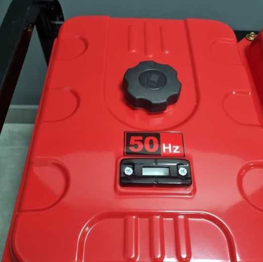 Дизельний генератор 4-4,5 кВт HUAN NENG однофазний 220в електростратер