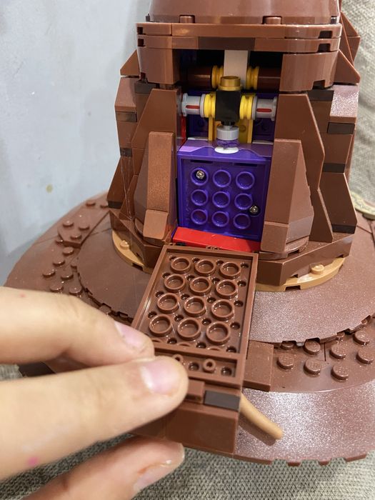 Лего шляпа з Гаррі Потеру зі звуковим ефектом