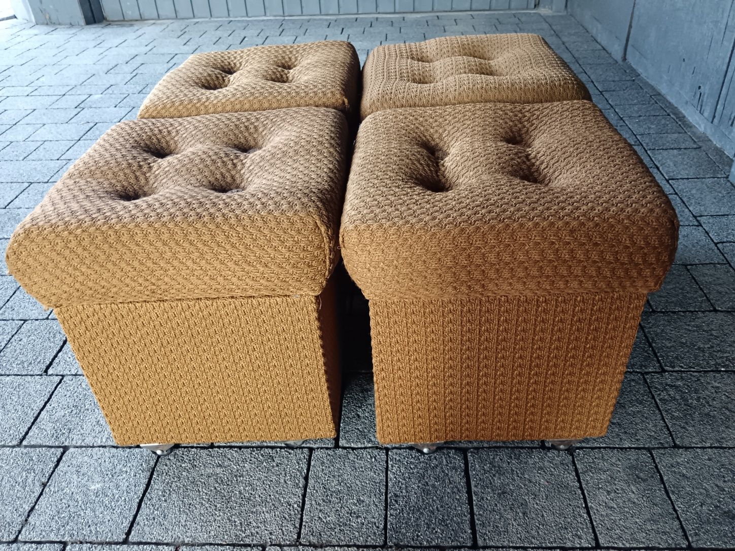 Komplet puf czasów PRL-u