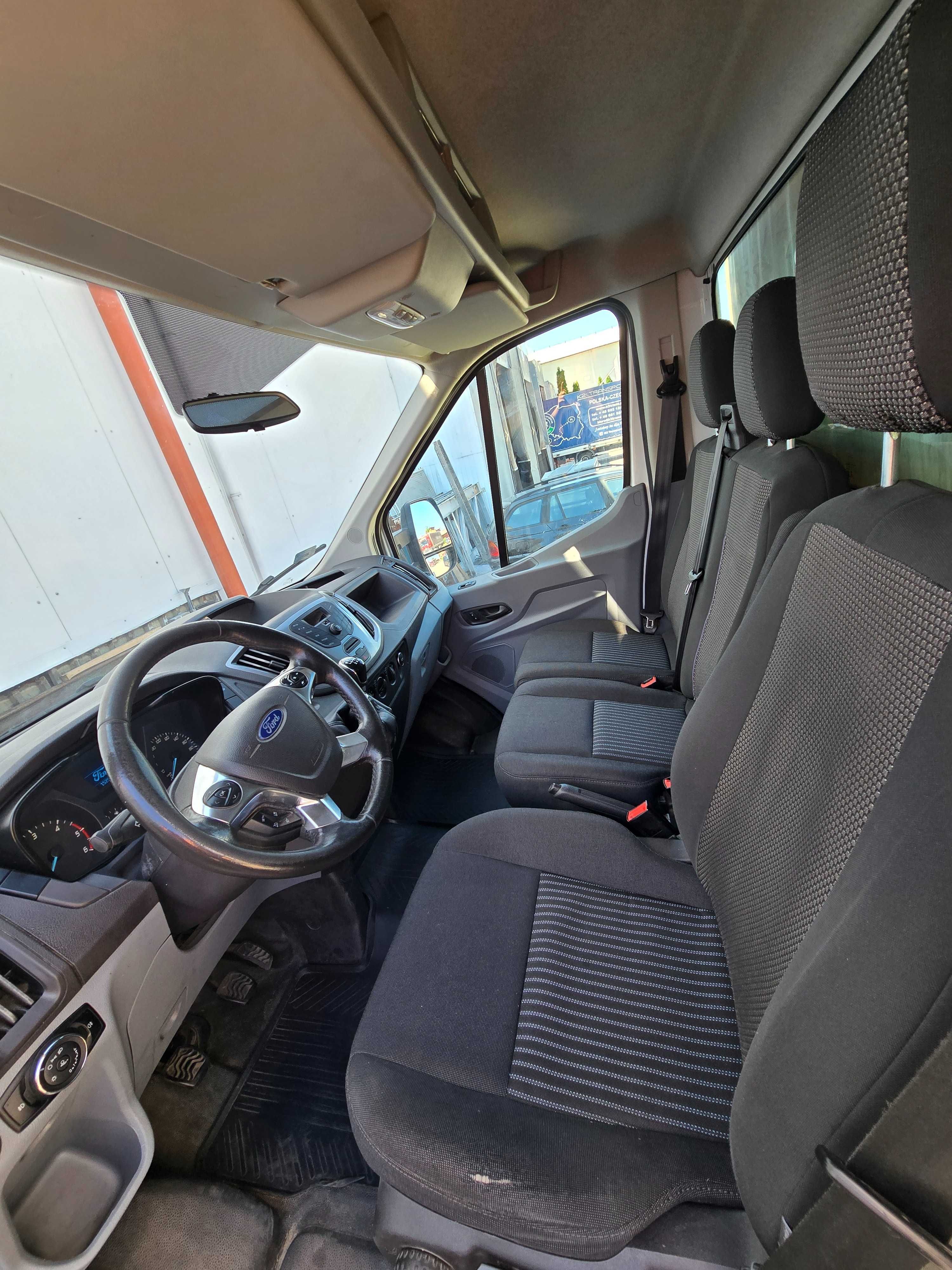 Ford Transit - plandeka - z niskim przebiegiem