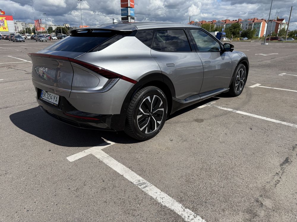 Kia EV6 2022 стан ідеальний