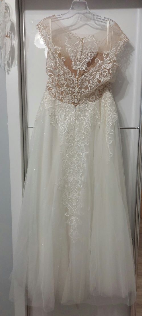 Suknia ślubna ivory