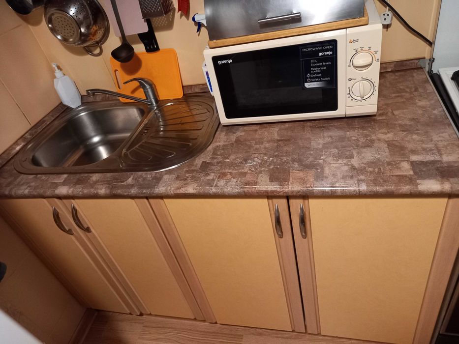 Кухня з куточком