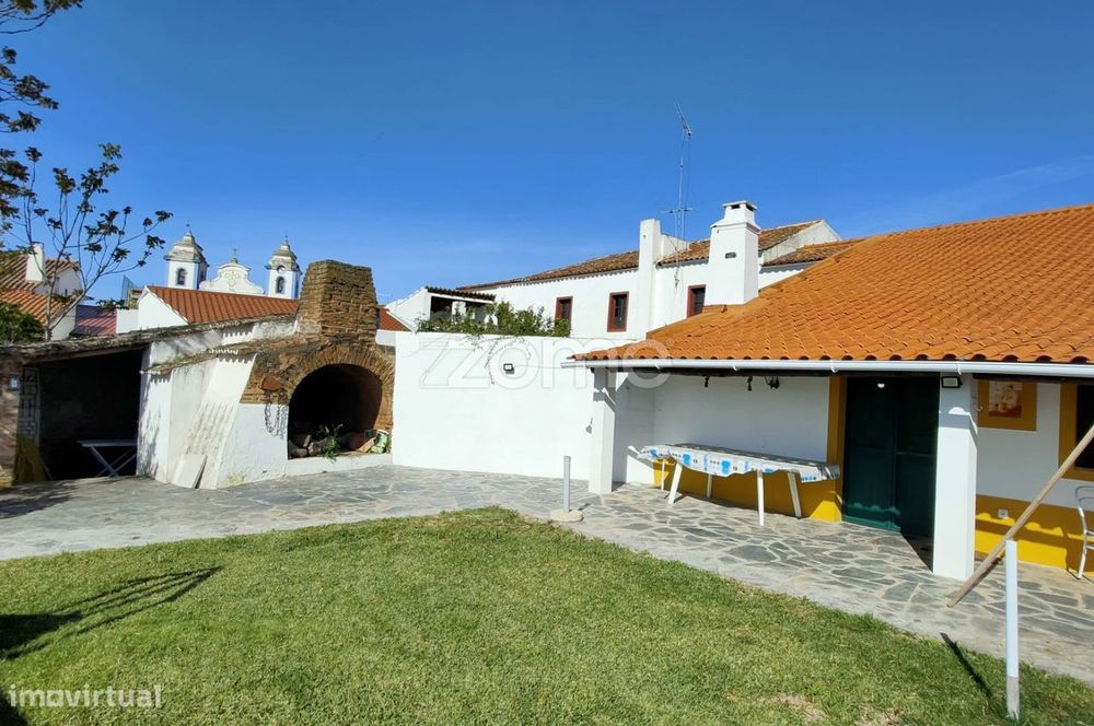 Moradia V5 térrea, Reguengos de Monsaraz