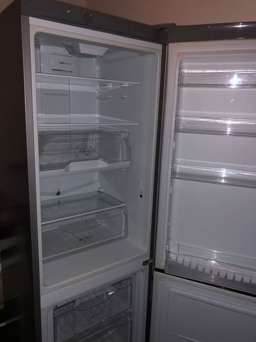 Frigorífico Indesit para peças